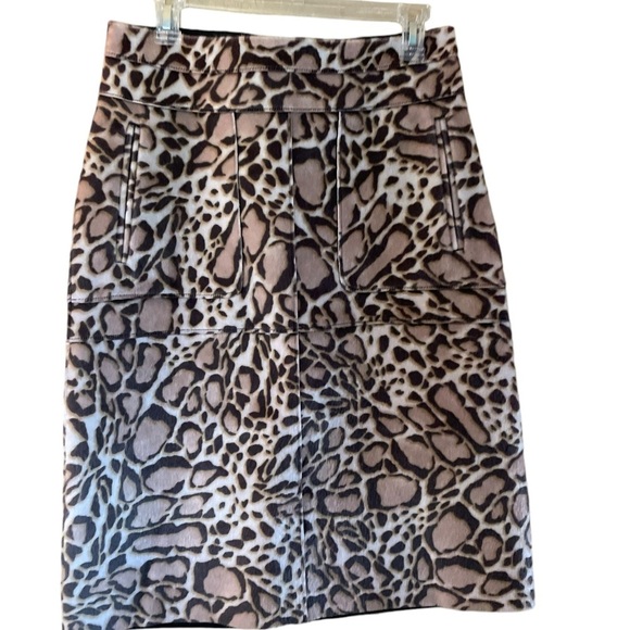 Women's BCBGMaxAzria Margaux Faux Fur Ocelot Leopard Print Back Zip Skirt sz 4 - Picture 5 of 9